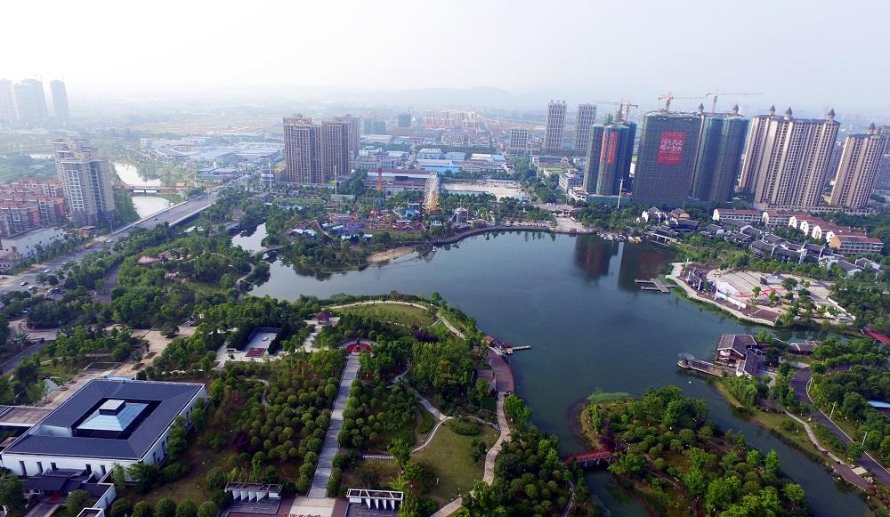 公司承建的常德市丁玲公園新建工程（一標）榮獲全國市政金杯示范工程、國家優質工程